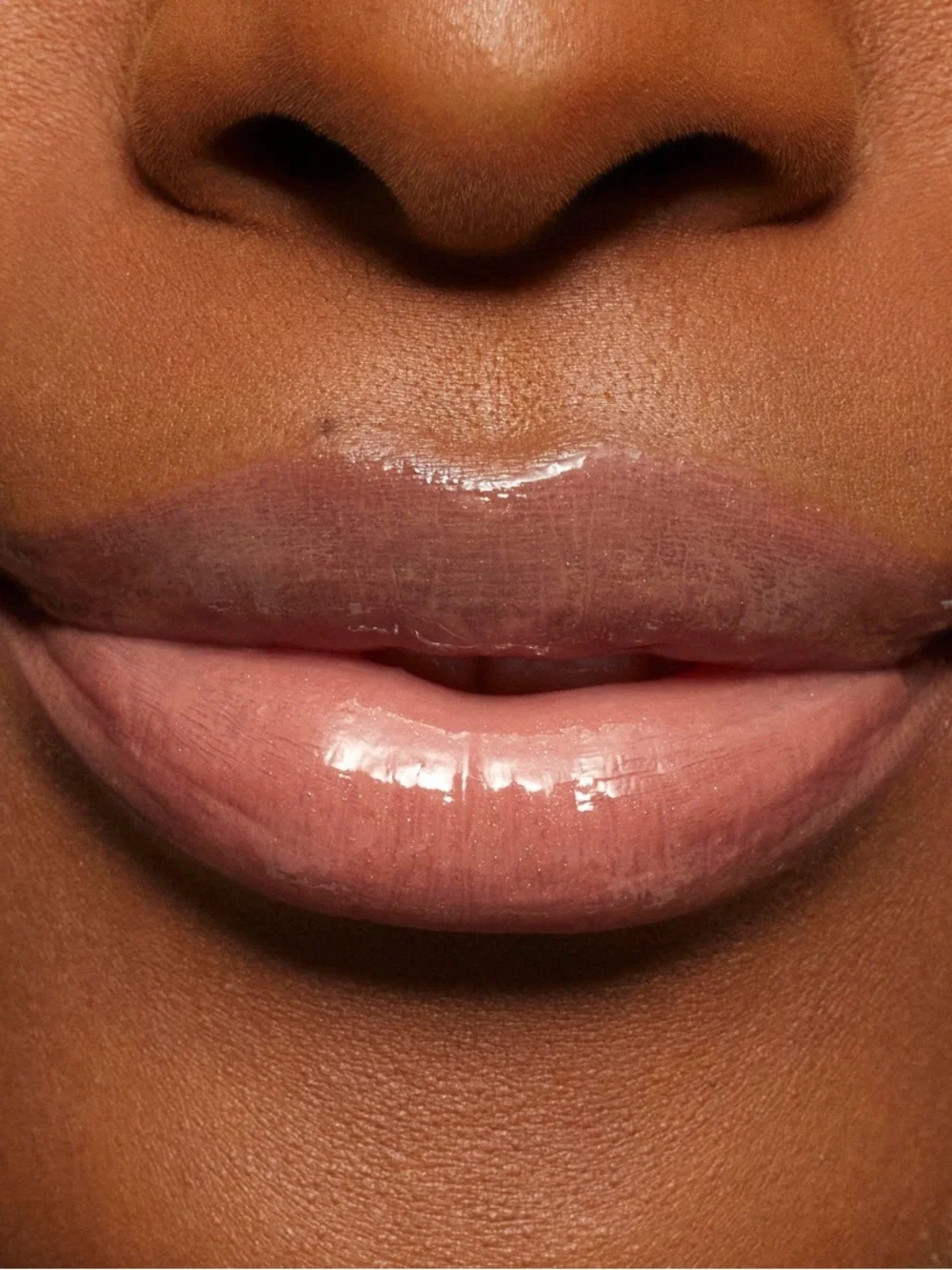 Kylie Jenner High Gloss Lip Gloss - Dolce K (703) - Nude Pink Shine